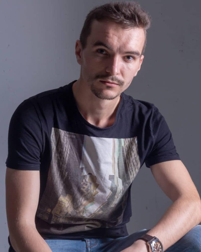 Vadym Alyekseyenko - Especialista em Automação n8n, Engenharia de Dados e Design UI/UX em Portugal - Consultoria Remota.